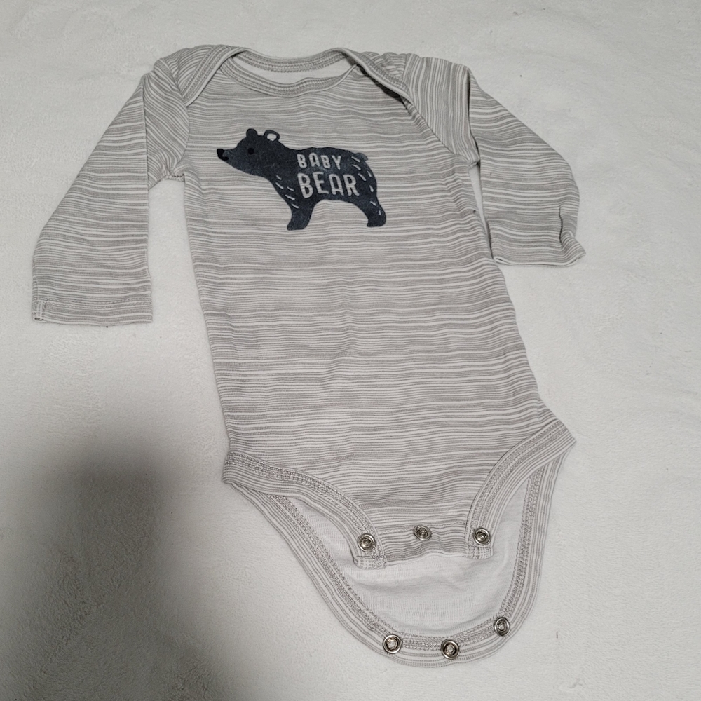 Baby bear long sleeve onesie